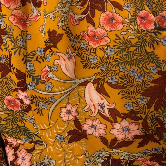 Wrap Style Chiffon Floral Dress - Picture 2 of 5